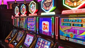Privacy and account safety tips beside speed roulette content on 6777 bit apk
